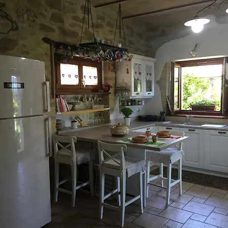 Ii Nocciolo 44 Country house *